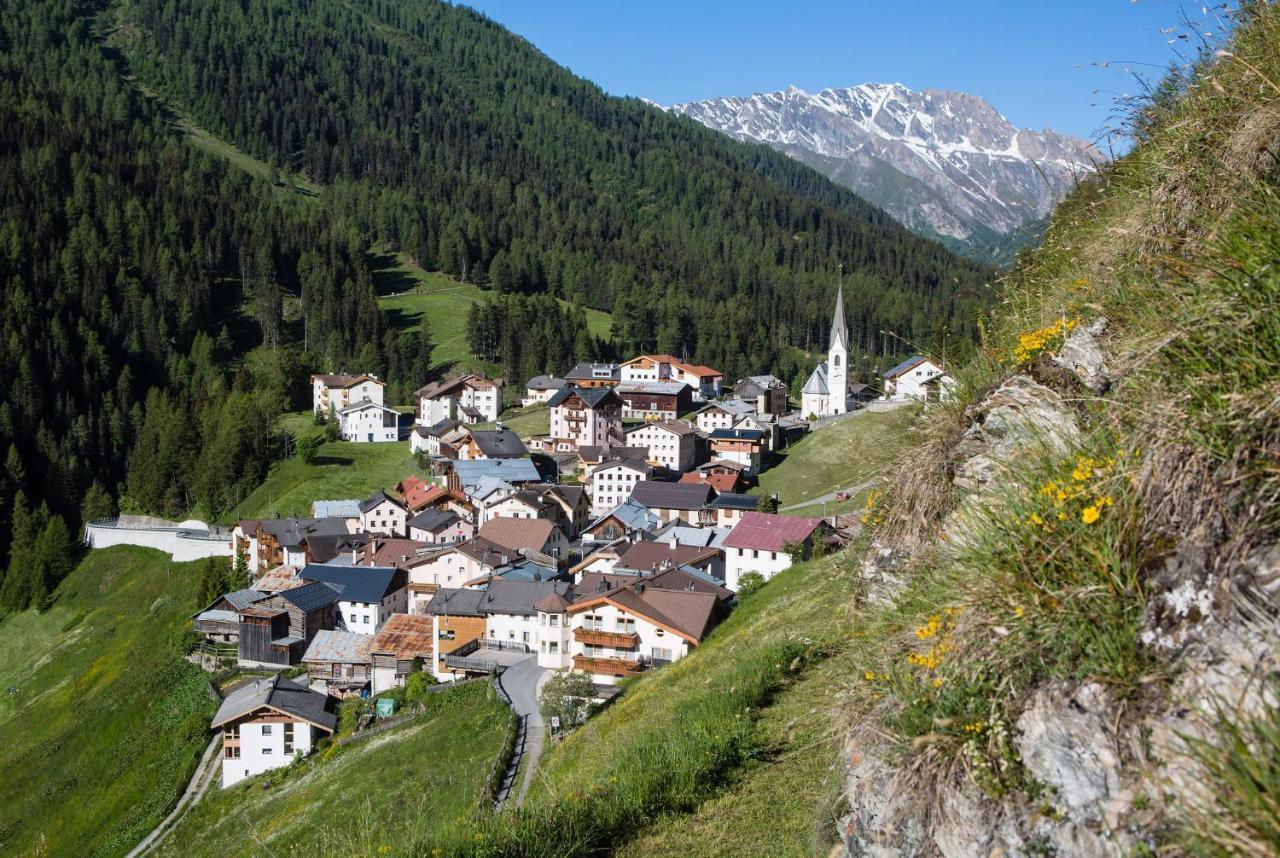 Haus Bergkristall Замнаун Экстерьер фото
