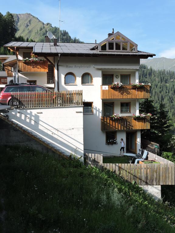 Haus Bergkristall Замнаун Экстерьер фото