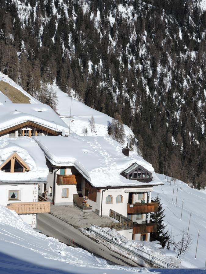 Haus Bergkristall Замнаун Экстерьер фото